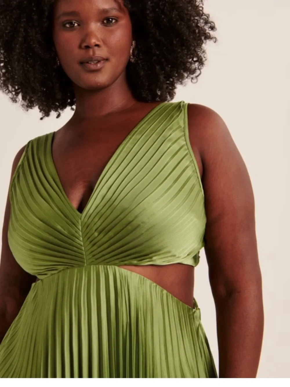 ABERCROMBIE AND FITCH GISELLE PLEATED CUTOUT MAXI DRESS XLT